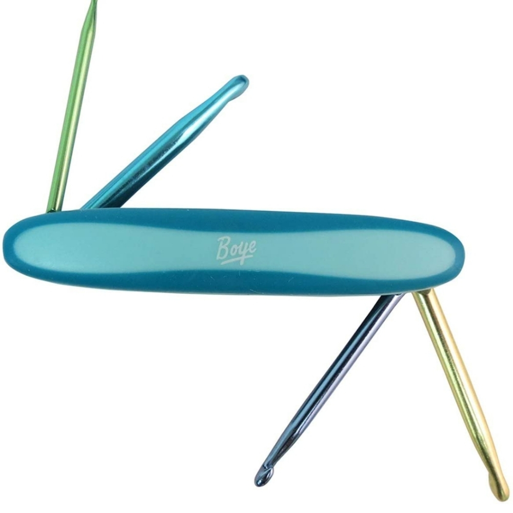 4 in one crochet hook set sizes D, F, H, and J.